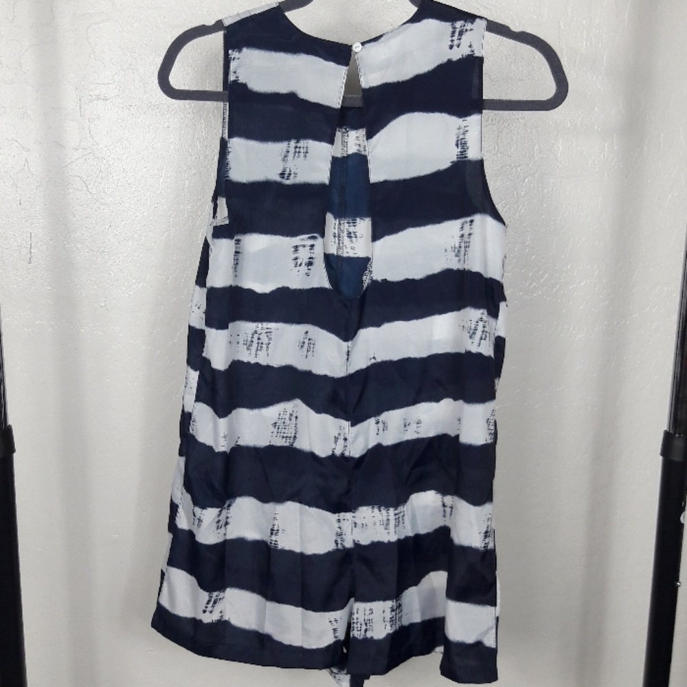 Romper - Picture 3 of 5